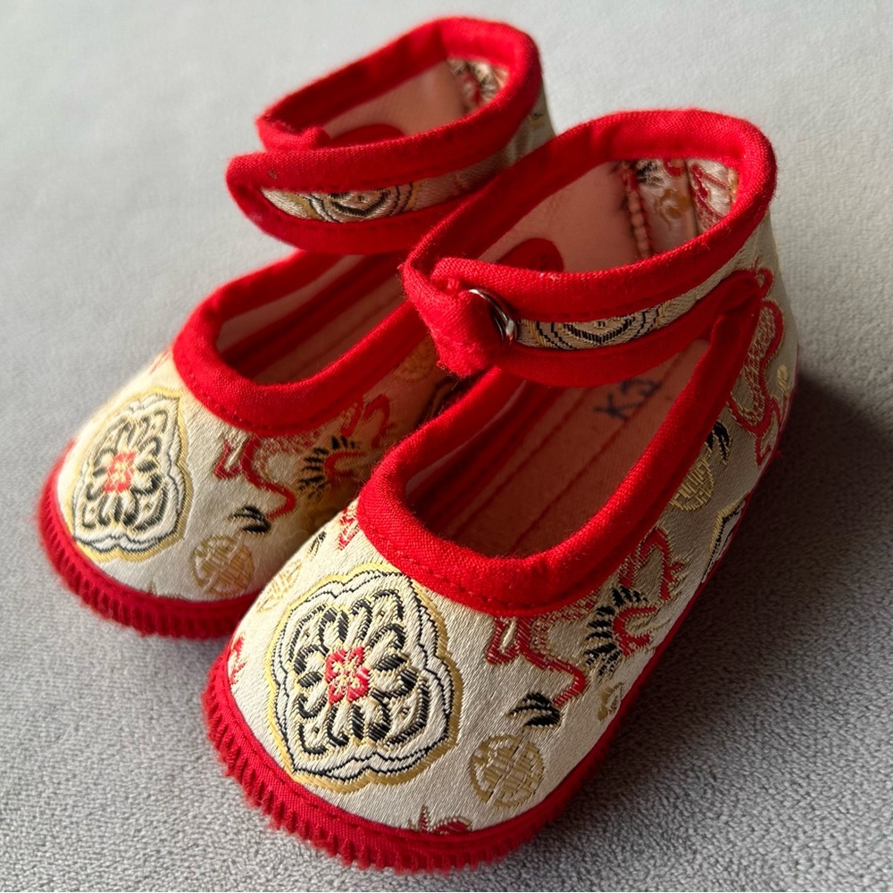 Ballet Slipper Shoe ~ Baby Size 1 ~ Beautiful Asian Style